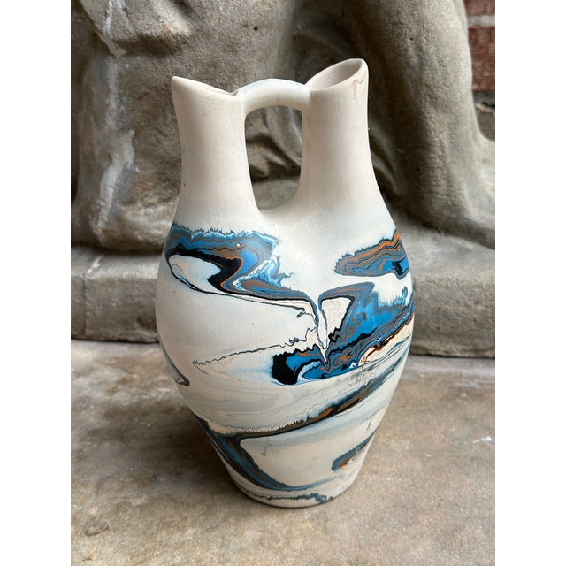 Vintage Nemadji Pottery Marbled Wedding Vase | Native American Style Double-Spout Vessel For Sale In Houston - Image 6 of 7