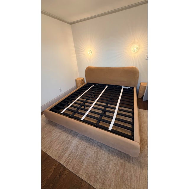 Safaveih Gold Velvet Upholstered Bed King Bed For Sale In San Francisco - Image 6 of 12