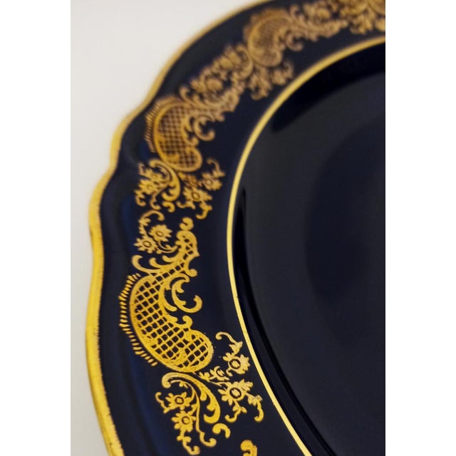 Ceramic Vintage French Limoges Plate with 24K Gold, 1940 For Sale - Image 7 of 11