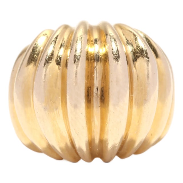 Ridged Dome Ring, 18k Yellow Gold, Gold Croissant Ring, Solid Gold Ring, Heavy, Size 5.5 For Sale