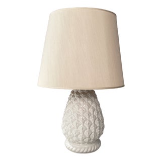 Italian Modern Ananas Shape Table Lamp in White Ceramic, 1970s For Sale