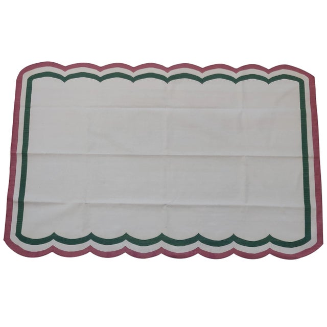 Off-white Handmade Cotton Scalloped Rug, Cream with Green and Raspberry Border 6'x9' For Sale - Image 8 of 9
