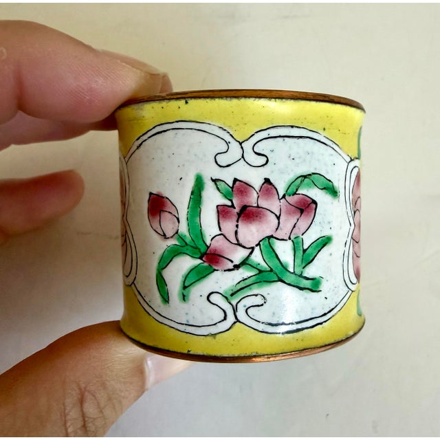 Yellow Vintage Asian Chinoiserie Cloisonné Style Floral Enamel Napkin Rings - Set of 4 For Sale - Image 8 of 9