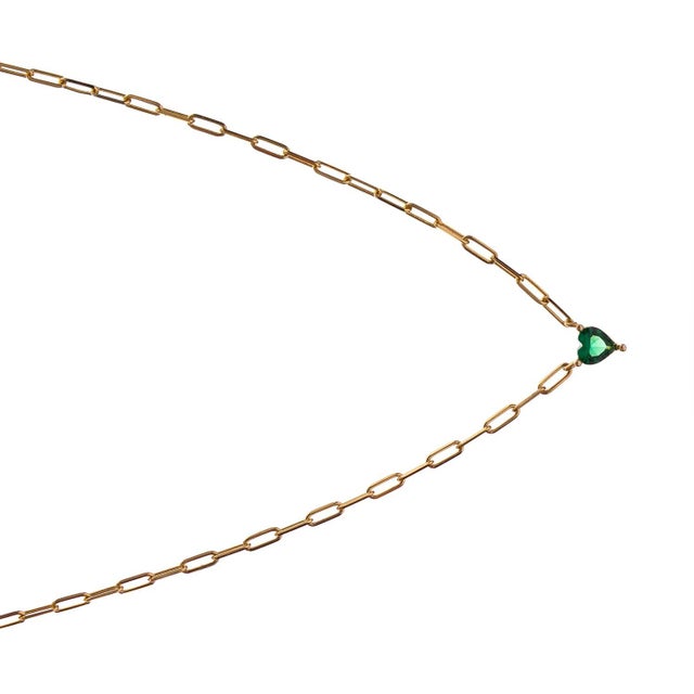 Early 21st Century Emerald Heart Minimalist Gold Necklace For Sale - Image 5 of 9