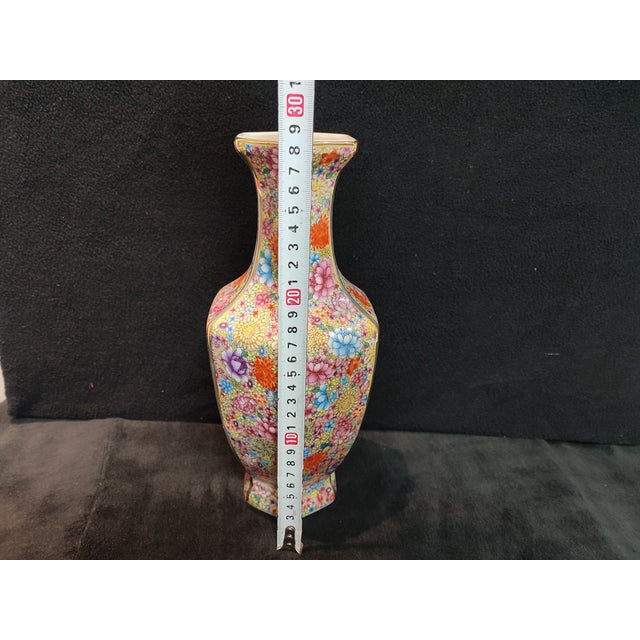 Chinese Ceramic Vase,Qianlong Marked Famille Rose Gold Drawing Porcelain Vase Hand Painted Flowers Pattern For Sale - Image 11 of 11
