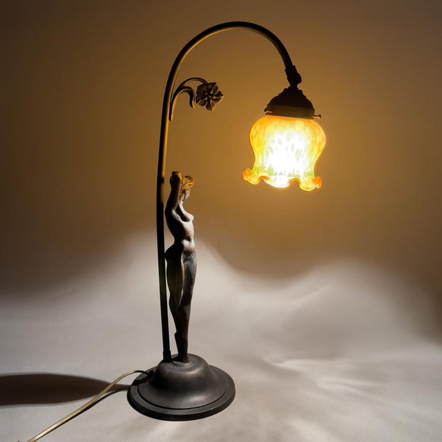 Art Nouveau Table Lamp in Bronze For Sale - Image 6 of 13