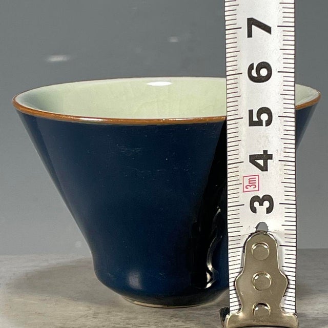 Vintage Chinoiserie Monochrome Blue Glazed Porcelain Teacup – Celadon Interior, Gilded Rim For Sale In Los Angeles - Image 6 of 9