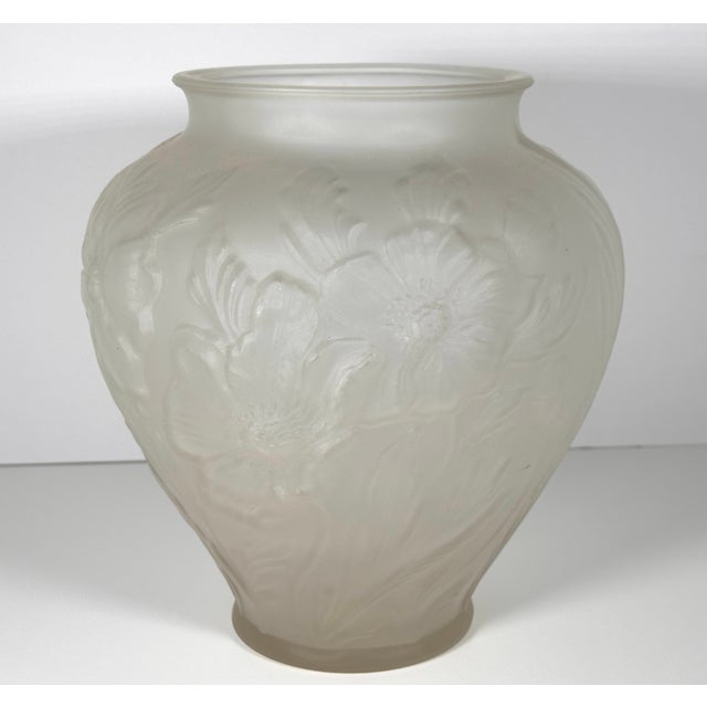 Art Deco Tiffin Glass Poppies Satin Vase For Sale - Image 3 of 13