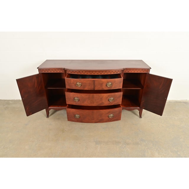1920s Romweber Antique Federal Inlaid Flame Mahogany Sideboard Credenza, Circa 1920s For Sale - Image 5 of 12