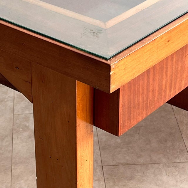 Mid-Century Italian Desk with Z-Shaped Legs and Glass Top, 1970s For Sale - Image 4 of 9