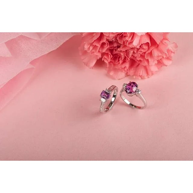 Not Yet Made - Made To Order 3.66ct Vibrant Pink Sapphire Dimond Trinity Engagement 18k Gold Ring Size 7 For Sale - Image 5 of 9