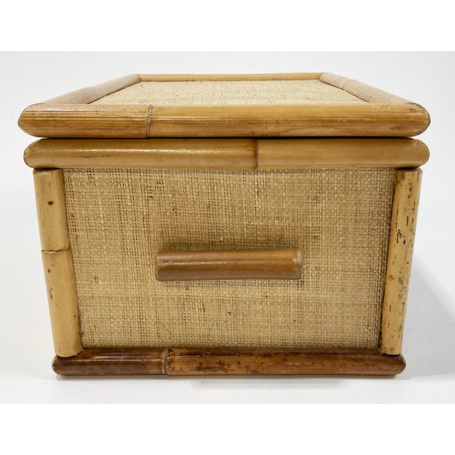 Large Vintage Bamboo and Cane Lidded Box For Sale In Kansas City - Image 6 of 8