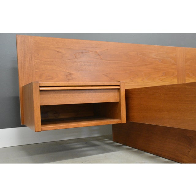 Mid 20th Century Mid 20th Century Danish Modern Teak Queen Platform Bed For Sale - Image 5 of 12