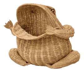 Example of Magazine Racks