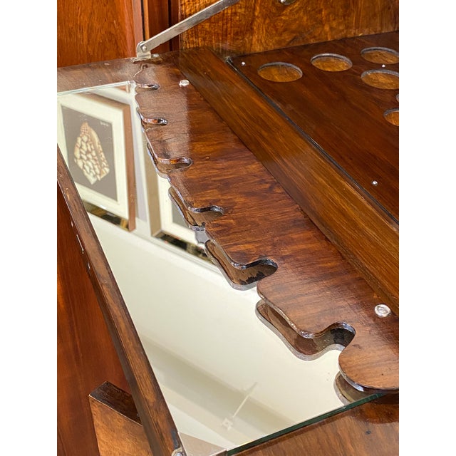 Art Deco English Cocktail Bar or Drinks Cabinet From the Art Deco Era For Sale - Image 3 of 18
