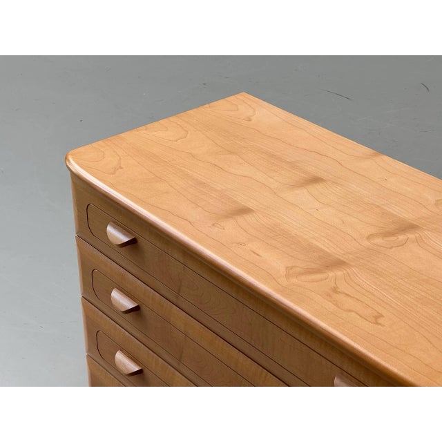 Mid-Century Modern Chest of Drawers in Cherry Wood, 1990s For Sale - Image 3 of 16