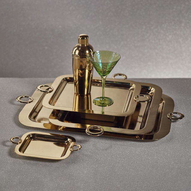 This steel serving tray is perfect for all your entertaining needs. It has a polished finish and can be used for serving...
