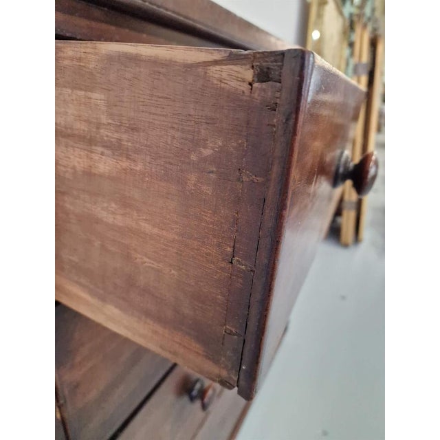 Large Antique Chest of Drawers in Mahogany For Sale - Image 3 of 8