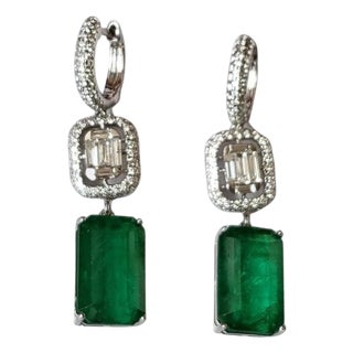 Set in 18k White Gold, Natural Zambian Emerald & Diamonds Dangle Earrings, Pair For Sale