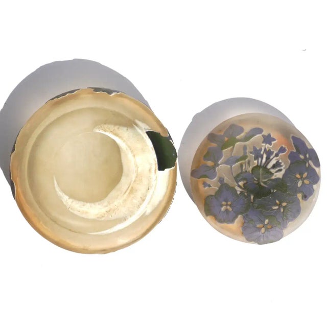 1900 - 1909 Antique Emile Galle Hydrangea Cameo Covered Dish For Sale - Image 5 of 8