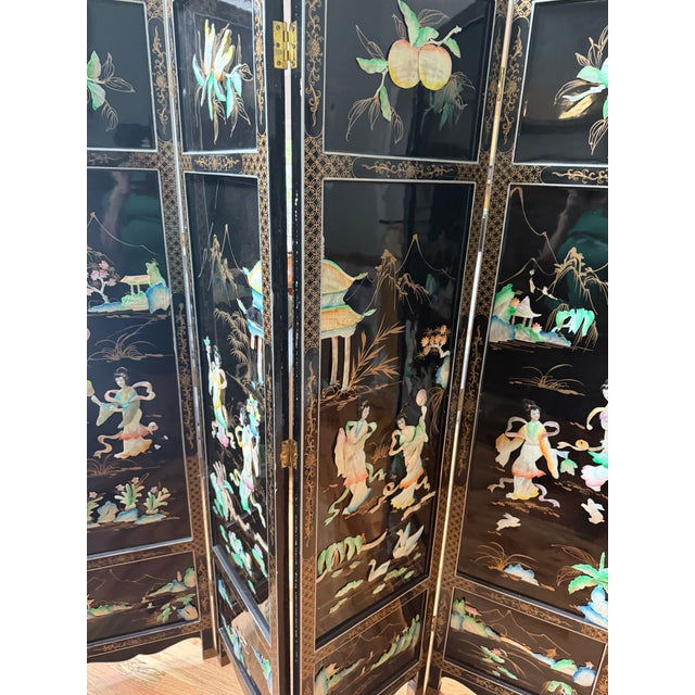 Mid-Century Modern Vintage Chinese Black Lacquer 4-Panel Folding Screen Room Divider - Soapstone & Mother-of-Pearl Inlay For Sale - Image 3 of 18