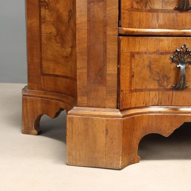 Walnut and Burl Walnut Trumeau, Italy, 20th Century For Sale - Image 12 of 14