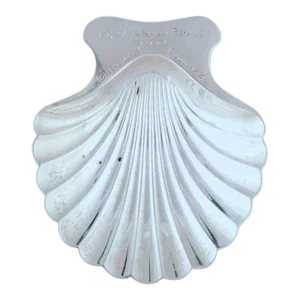 Tiffany & Co Sterling Silver C1966 Scallop Shell Dog Show Engraved Trophy
