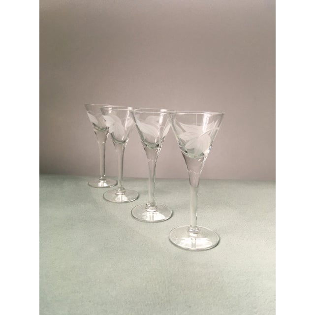Late 20th Century Floral Frosted Glass Liqueur Glasses- Set of 4 For Sale - Image 12 of 13