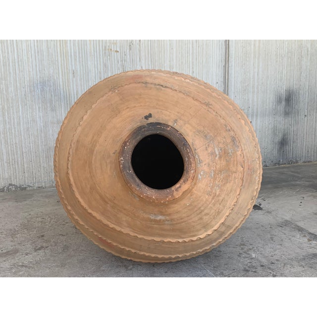 Ceramic 18th Century Large 41´ Terracotta Ribbed Vessel, Vase, Planter with Low Tap For Sale - Image 7 of 18