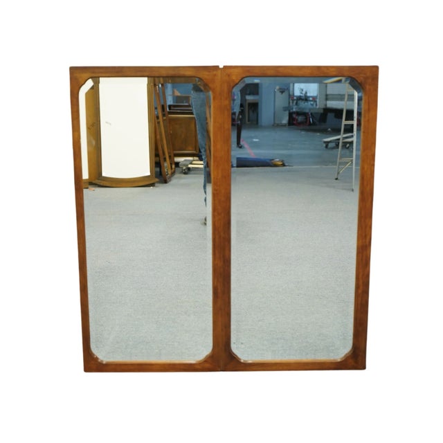 THOMASVILLE FURNITURE Mystique Collection 43x41" Double Mirror 15511-206 43.25" High 41" Wide 1" Deep We specialize in...
