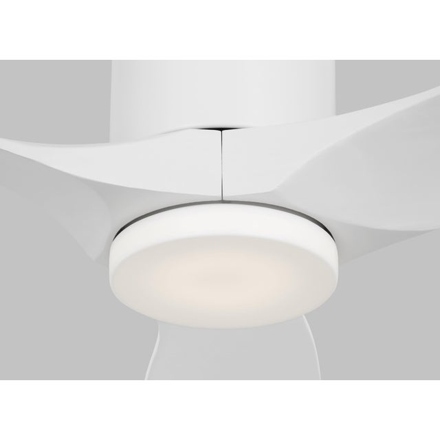 With smart controls and a discreet DC motor, this is a form of luxury that comes in a stylish three-blade design. Collins...