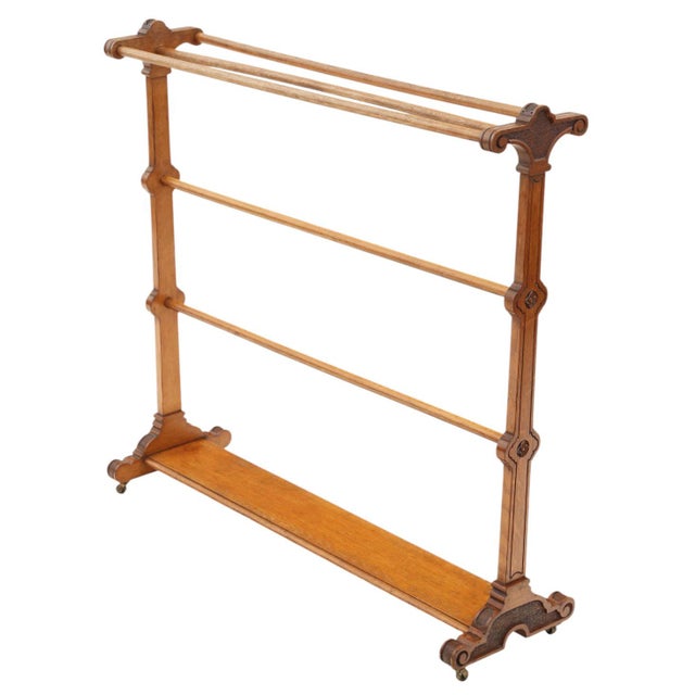 Antique Arts & Crafts Oak Towel Rail Stand – Large c.1900, Fine Quality Country House Piece A fine quality, large Antique...