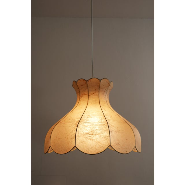 Cocoon space age pendant light Cocoon shade with partly reddish-brown fibers Rare model Diameter 51cm, height 40cm + 80cm...