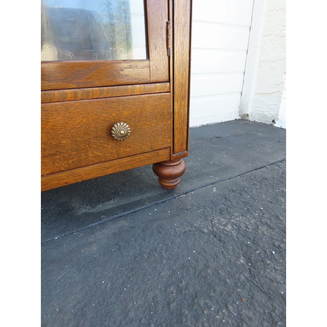 Peck and Hills Furniture Tiger Oak China Cabinet Bookcase Cupboard 6569 For Sale - Image 11 of 18