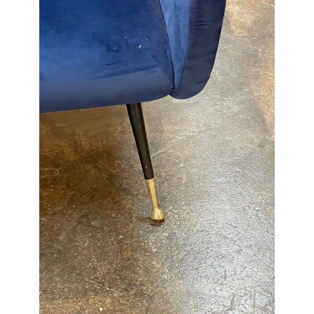 Pair of Italian Mid-Century Navy Gio Ponti Style Chairs For Sale - Image 4 of 7