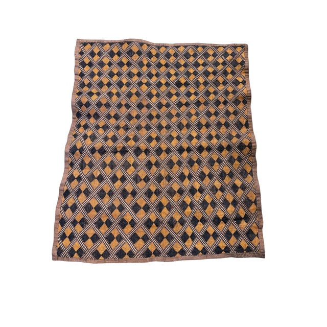 1980s Vintage Lg African Tribal Kuba Kasai Velvet Raffia Textile 32.5" For Sale - Image 5 of 6