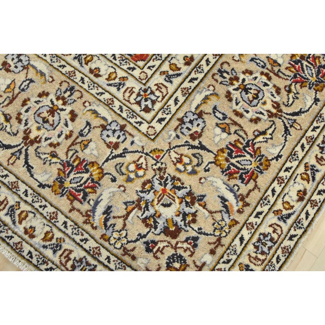 Vintage Kashan Ivory Wool Hand-Knotted Area Rug - 8′ X 11’1” For Sale - Image 4 of 15