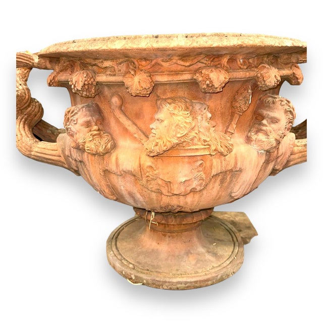 Traditional 1980s Terra Cotta Model of the War Wick Urn on Pedestal For Sale - Image 3 of 5