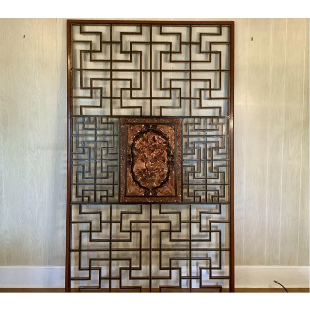Large Chinese Red & Black Lacquered Latticed Wall Screen For Sale - Image 11 of 11