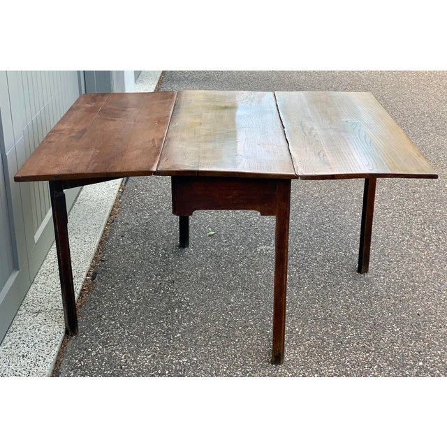 English Early 19th Century English DropLeaf Gate Leg Table For Sale - Image 3 of 10