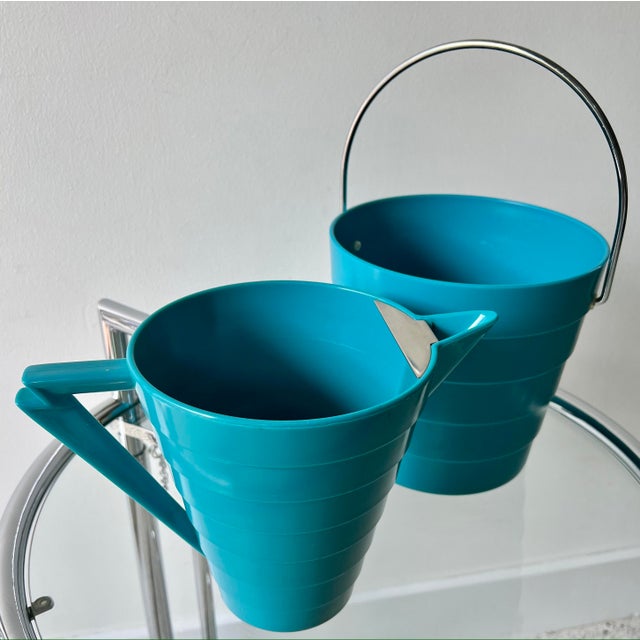 Fantastic turquoise blue melamine ice bucket and pitcher set designed by Larry Laslo for Towle. In excellent condition....