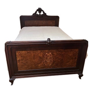 Early 20th Century Art Nouveau Exotic Wood Marquetry Bed For Sale