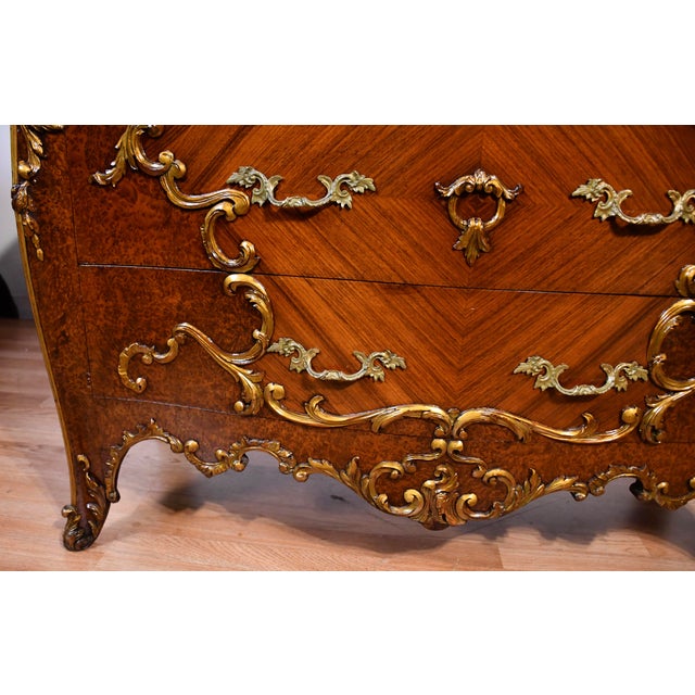 1880 Antique French Louis XV Burl Walnut & Walnut Marble Top Commode / Dresser For Sale - Image 9 of 18