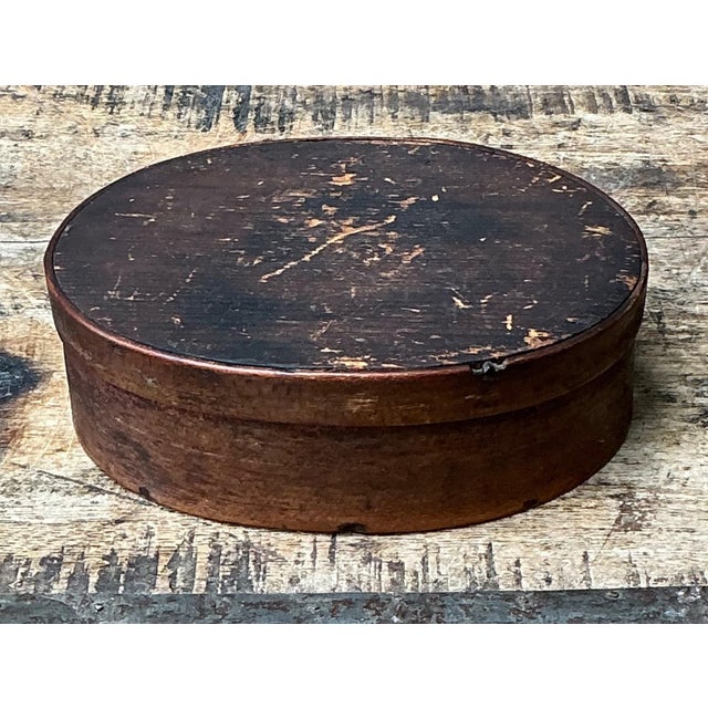 Mid 20th Century Vintage Rustic Shaker Style Wooden Oval Box For Sale - Image 5 of 17