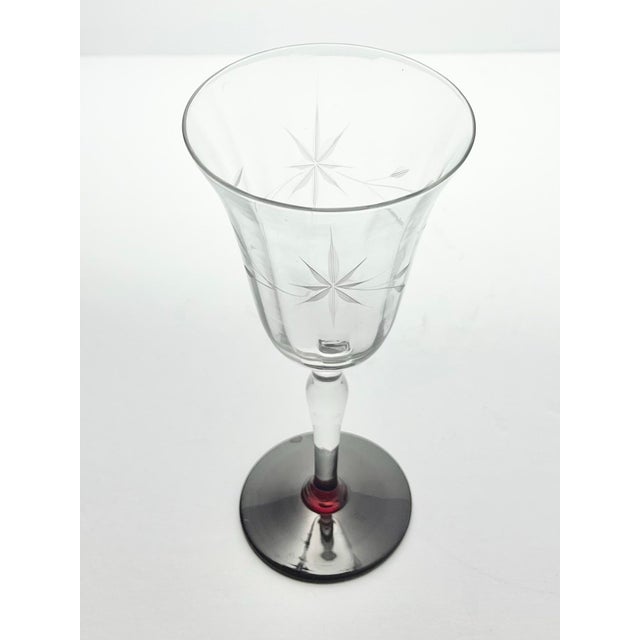 1950s 1950s Vintage Ruby Red Footed Star Flower Etched Optic Wine Glasses - Set of 4 For Sale - Image 5 of 7