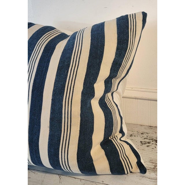 Folk Art Pair of Striped Linen Pillows For Sale - Image 3 of 5