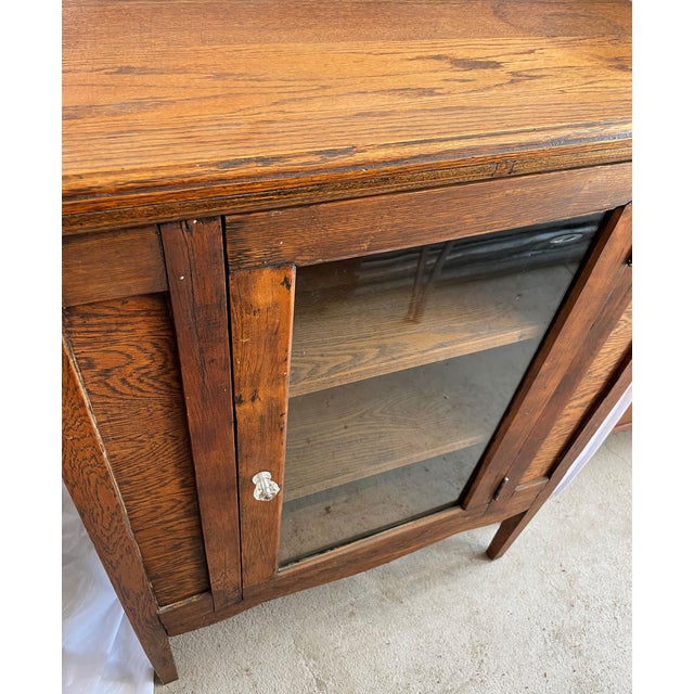 1920s Cabinet Curio Book Shelf Radio Phonograph For Sale - Image 9 of 11