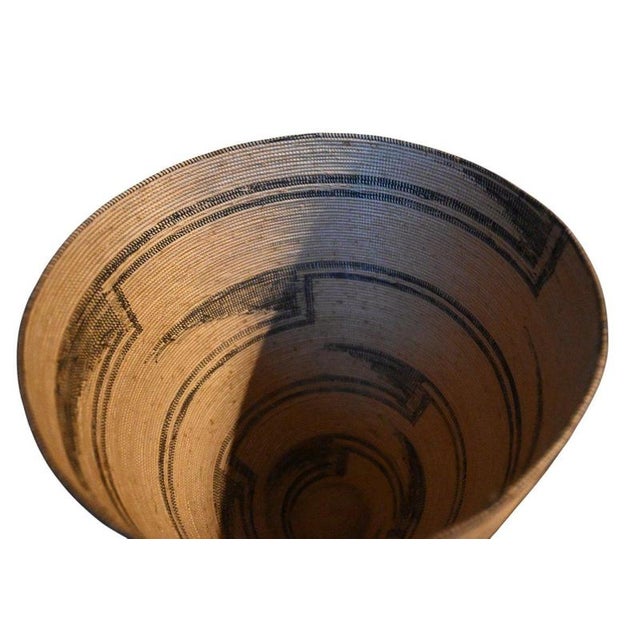 Igiseke Tutsi Basket with Lid on Stand, Rwanda / Burundi, Early 20th Century For Sale - Image 6 of 8