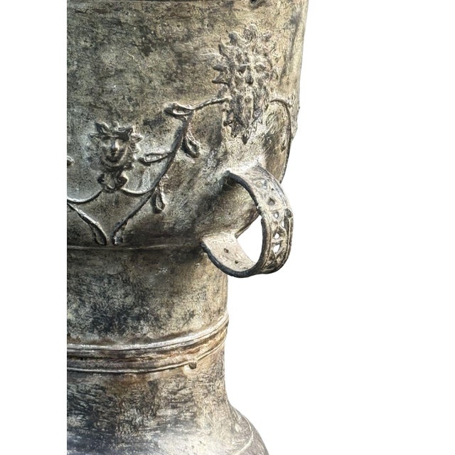 Antique Flores Moko Drum Pedestal Bronze With Natural Patina For Sale - Image 9 of 10