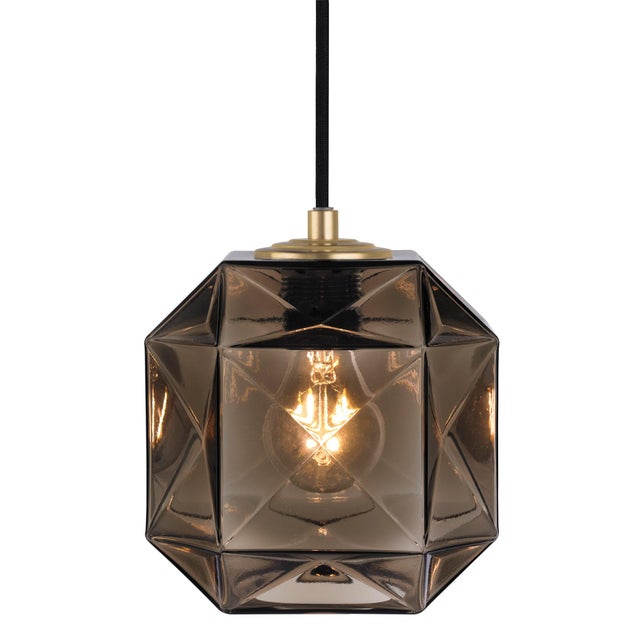 The Mimo Cube has all the hallmarks of mid-century. Available in a selection of glass colors and hand-blown in Venice,...